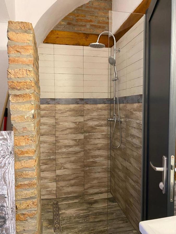 Apartament 42.2 Bistriţa Dış mekan fotoğraf